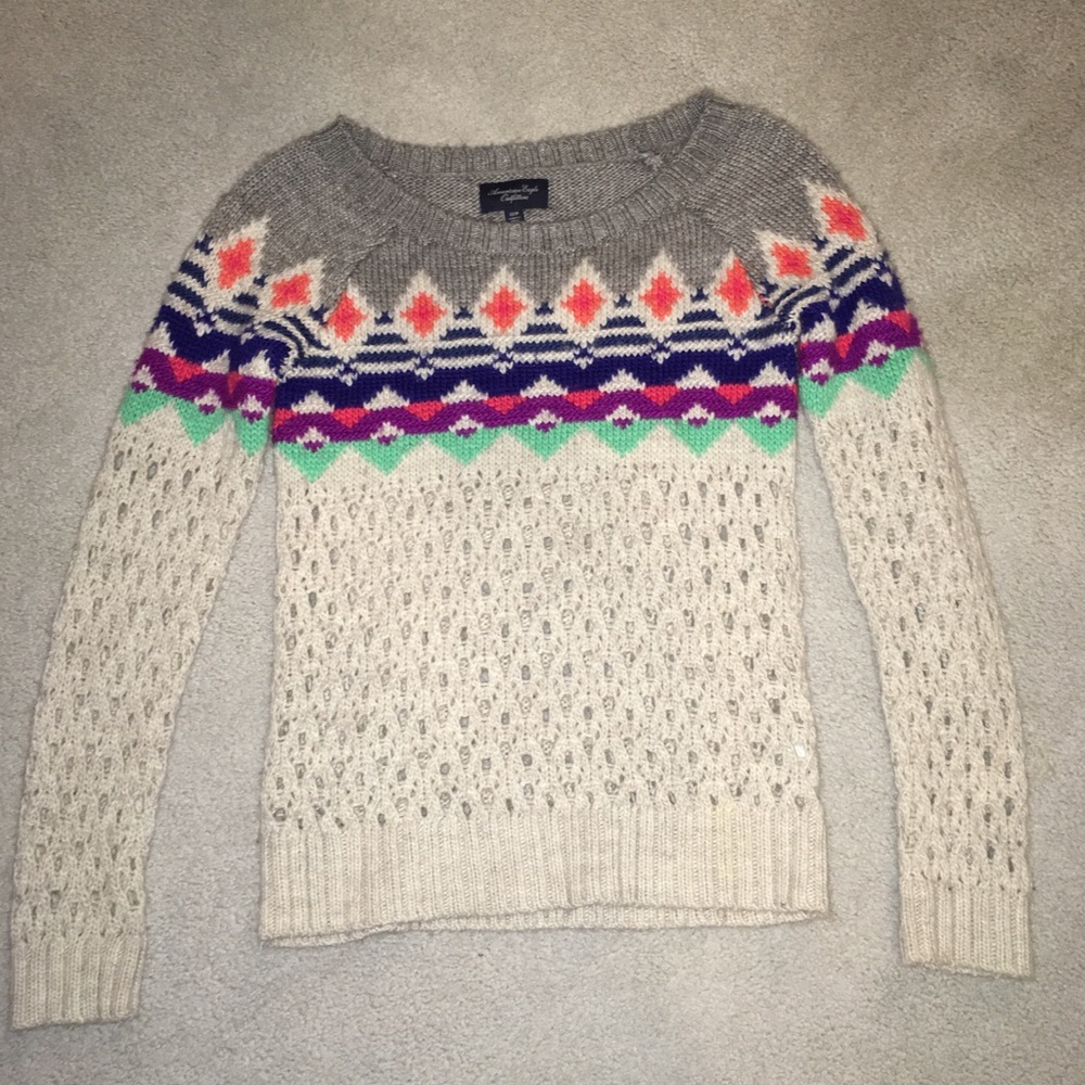 American Eagle sweater